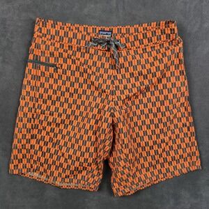 Patagonia Wavefarer Board Shorts‎ Mens 34 Orange Quiver Glowing Ember Quick Dry